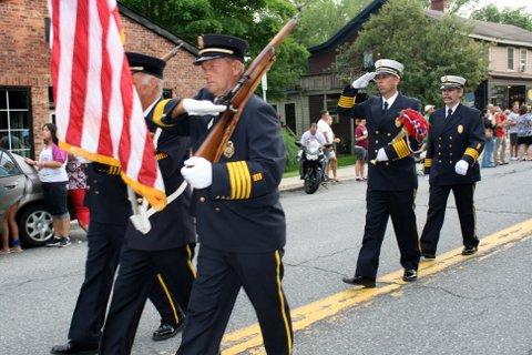 Amenia Parade 2012
Best In Regulation Uniform - Pawling FD
Photo Courtesy of Mrs. Boo