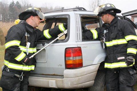 A.V.E.T Train Course (Accident Victim Extrication Training) at Pawling Station 1 - Dec. 1, 2012